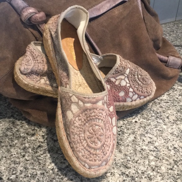 Free People//Crochet Platform size 7 - Picture 2 of 2